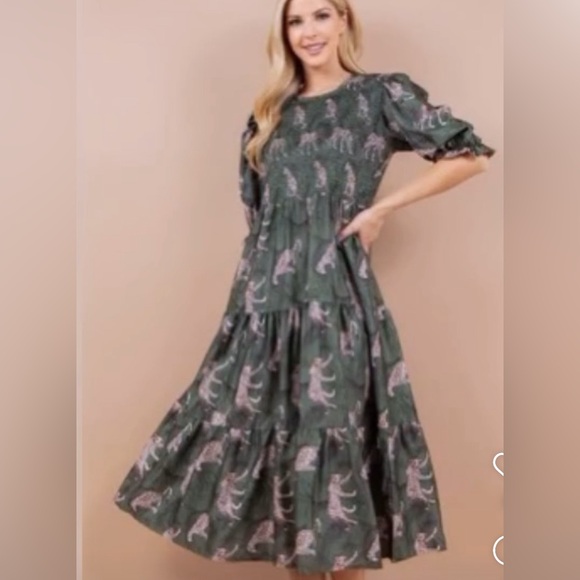 Green Leopard Print Midi Dress - Picture 2 of 5